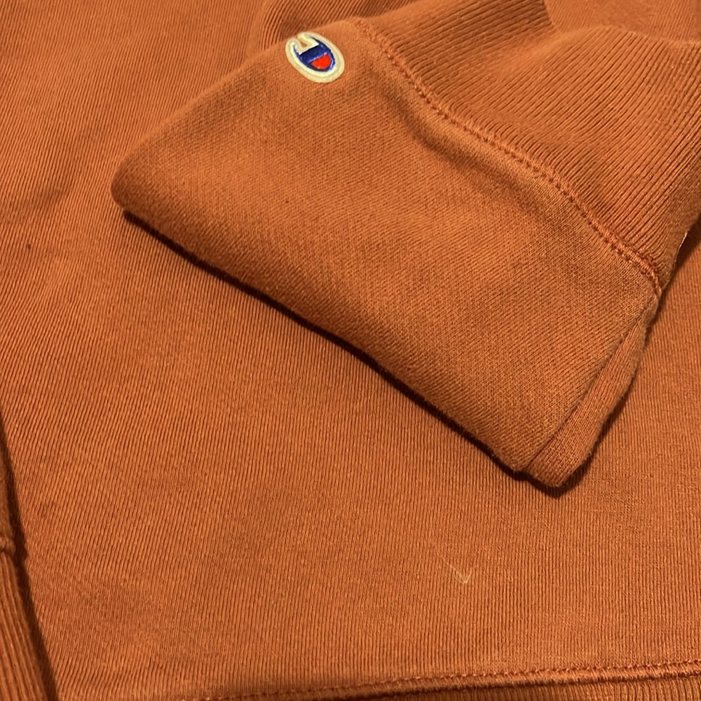 champion sweater - Picture 3 of 3
